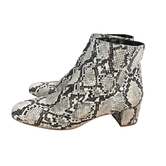 Urban Outfitters Snake Print Heeled Boots Size 9M Vintage Y2K Ankle Booties - Picture 1 of 10